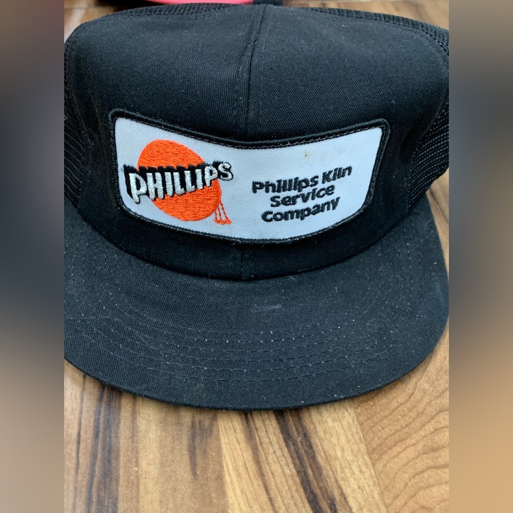 Vintage Phillips Kiln Service Company  SNAPBACK TRUCKER HAT 80’s Black Oilfield
